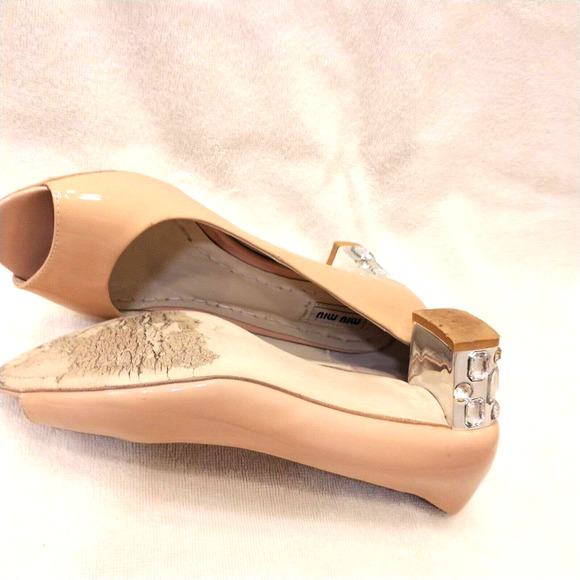Miu Miu JEWELED HEELS Open Toe Pumps Patent Leather Tan Beige Sz 40 Wedding Prom - Picture 8 of 16
